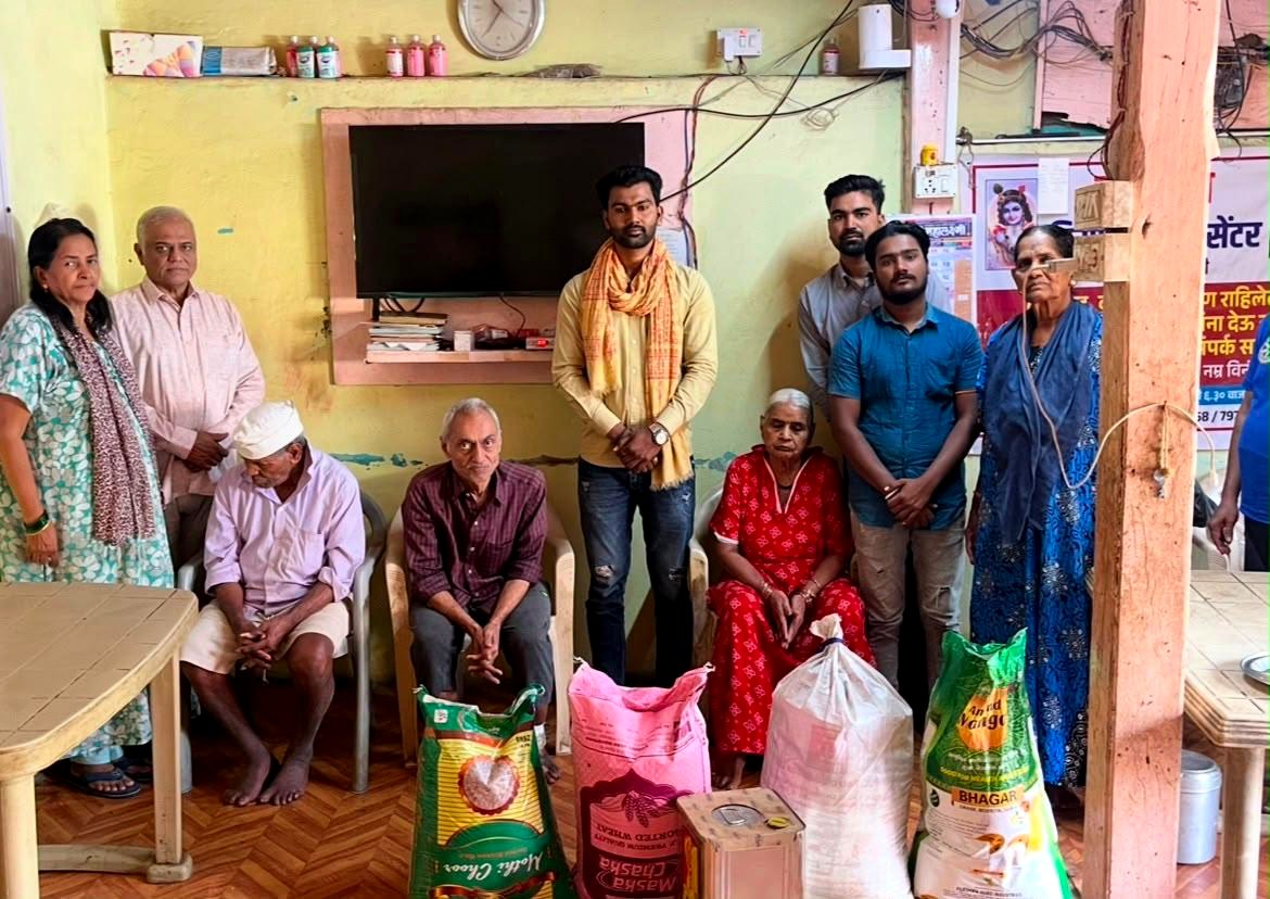 Visiting elders at an old age home in Kolhapur